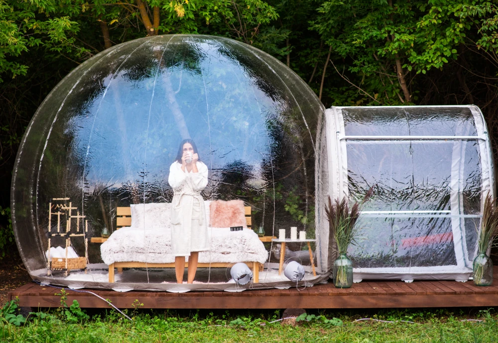 bubble clear tent