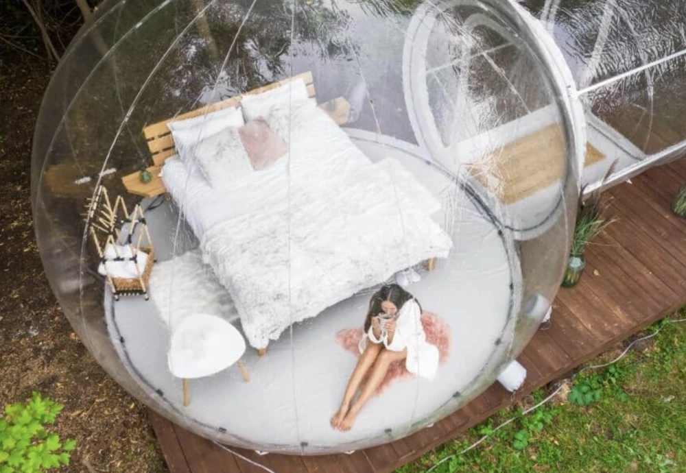 star gazing bubble tent